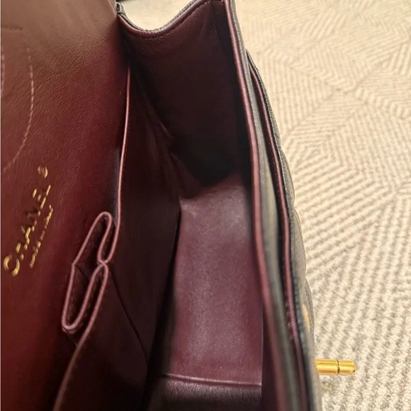 Sold Chanel Classic Black Caviar Jumbo with GHW - Picture 12 of 13